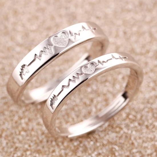 Anillo de pareja ajustable de plata de ley 925 Love Letters Love